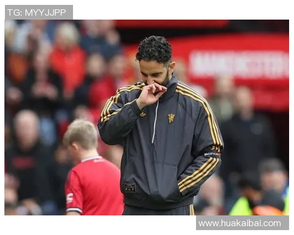 足球明星眼神中的恐怖力量揭示了比赛背后的心理战与竞争本能