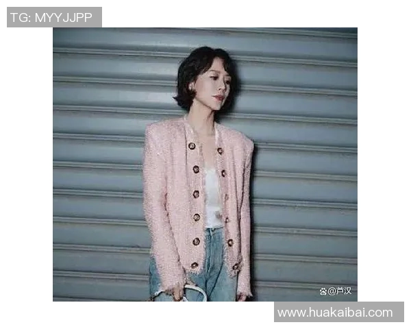 海清对足球明星的热爱与追随背后的故事与情感分析 海清对足球明星的热爱与追随背后的故事与情感分析