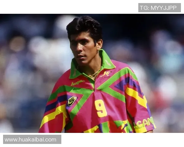 足球明星穿22号球衣的传奇人物与他们的精彩瞬间回顾